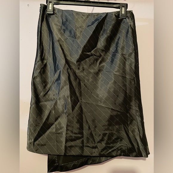 RK STRIPED SATINY SKIRT - Picture 2 of 4